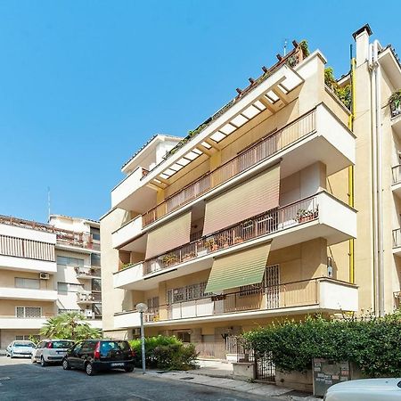St. Peter - Loft At 50M From Metro Apartment Exterior foto
